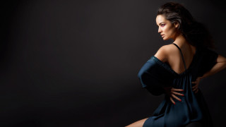 Woman blue dress pose makeup - arabesque free wallpaper for desktop