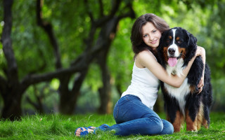 Woman hugging dog park nature 4 - portrait photography free wallpaper