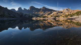 Mountain lake trees rocks sky 3 - alen divi free wallpaper
