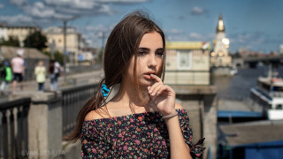 Bridge butterfly portrait city stadium - her finger free wallpaper