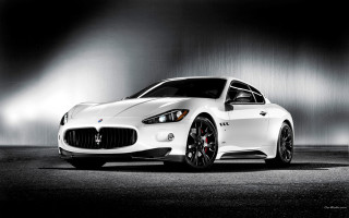 White maserra digital car night - the wall behind free wallpaper