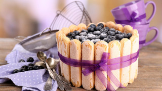 Blueberry cake basket purple ribbon - a purple ribbon free wallpaper