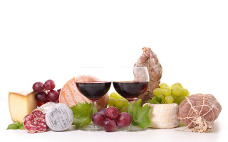 Wine cheese grapes meats stilllife - professional food photography free wallpaper for desktop