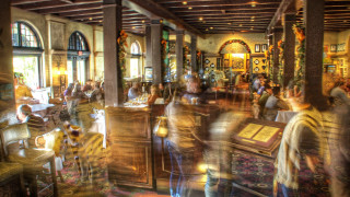Blurry restaurant impressionist cityscape clock - impressionist free wallpaper
