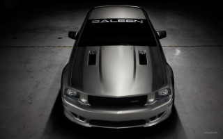 Silver car baleen garage rendering - a silver car free wallpaper