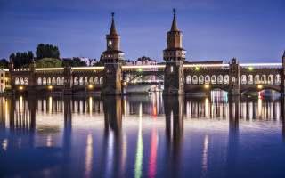 Bridge river train night architecture - berlin secession free wallpaper