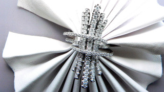 White napkin bow diamond artdeco - carol bove free wallpaper