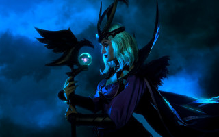 Woman costume glowing orb bird - a black bird free wallpaper