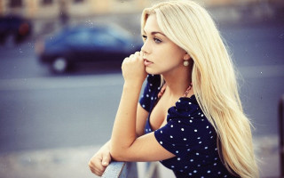 Woman city street blonde bokeh - a rail free wallpaper