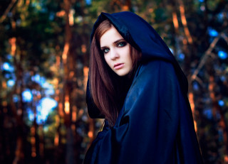 Woman hooded jacket forest blue - free forest wallpaper