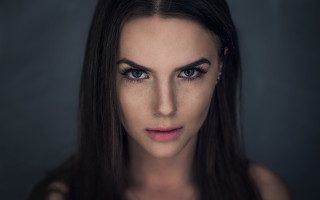 Woman long hair blue eyes 41 - blue eye free wallpaper