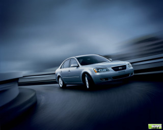 Car driving road blurry background 2 - a car free wallpaper