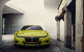 Yellow tunnel car building doorway - realistic free wallpaper