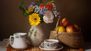 Flower vase coffee fruit basket - a vase of flowers free wallpaper