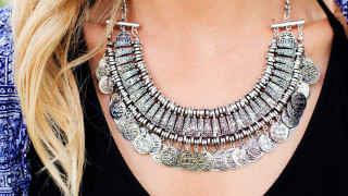 Woman coin necklace black shirt - ella guru free wallpaper