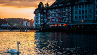 Swan lake bridge sunset city - heidelberg school free wallpaper