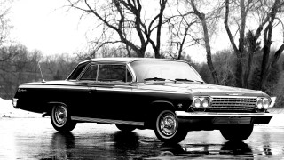 Black white car snow trees - photo of a car free wallpaper