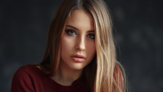 Blonde blue eyed portrait makeup 2 - blue eye free wallpaper for desktop