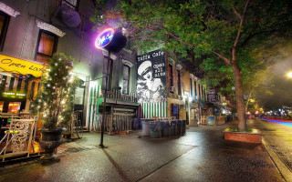 Street scene building streetlight night - ashcan school free wallpaper