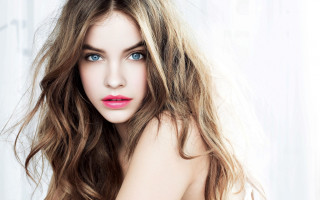 Woman longhair blueeyes blowingwind posing - eye free wallpaper
