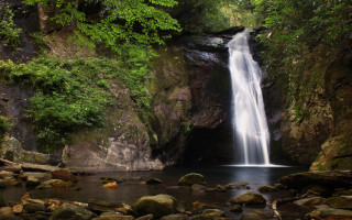 Waterfall rocks trees stream light - a stream free wallpaper