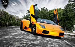 Yellow sports car open doors 6 - vibrant free wallpaper