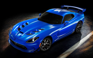 Blue sports car parking lot 19 - a parking lot free wallpaper