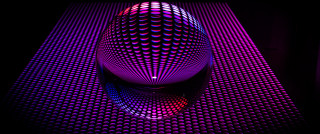Purple holography 3D raytracing fence - a purple light free wallpaper
