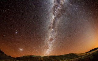 Night sky star orange glow - orange glow free wallpaper