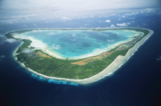 Island ocean landscape sky clouds - an island in the middle of the ocean free wallpaper
