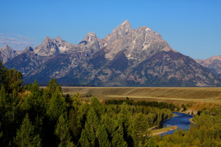 Lush green river valley mountains 3 - peak free wallpaper