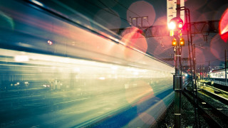 Train night station redlight tiltshift - anton fadeev free wallpaper