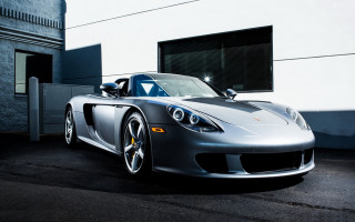 Silver sports car building door 3 - a door open free wallpaper