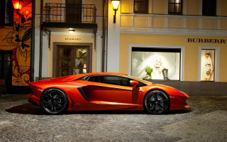 Red sports car night building 7 - the side of the building free wallpaper