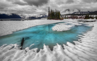 Frozen river snowy mountains trees - the background free wallpaper