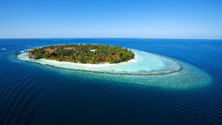 Island house boat ocean puzzle - an island in the middle of the ocean free wallpaper