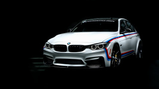 White car red white blue 4 - realistic free wallpaper