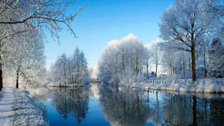 Snowy river forest bench autumn - snow next free wallpaper
