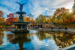 Fountain statue trees clouds autumn - impressionist painting free wallpaper