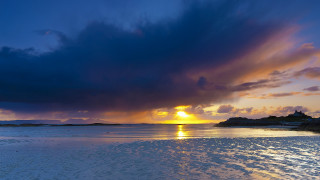 Sunset water boat clouds magic - rich moody colour free wallpaper