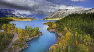 River mountains forest sky landscape - a forest below free wallpaper