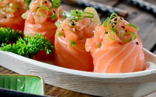 Salmon parsley plate fork food - a fork free wallpaper for desktop