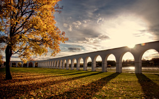 White bridge arch autumn lake - autumn free wallpaper