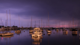 Boats lake night pink sky - a group of boats free wallpaper