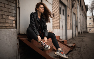 Woman sitting cyberpunk portrait denim - alena aenami free wallpaper