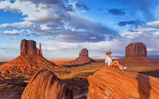 Desert woman rock mountains sky - a rock in the desert free wallpaper