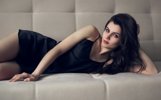 Elina karimova elegant arabesque portrait 3 - elegant pose free wallpaper