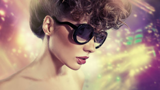 Woman sunglasses holography city fashion - sunglass free wallpaper