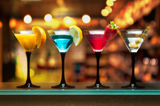 Colored drinks bokeh 3d rendering - a counter free wallpaper