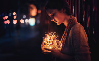 Woman candle jar night lights - soft free wallpaper